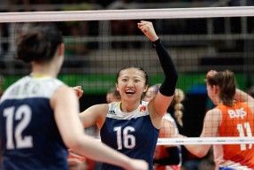 开云官网首页-安东·李恩：以冷静的头脑和快速的反应，成为全黑队中场的重要支点