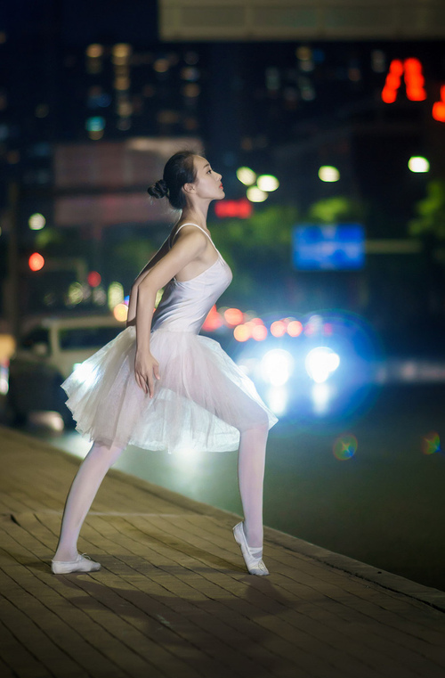 冠军的心跳：一场赛前赛后深入车手心境的精彩报道，冠军的心完整版